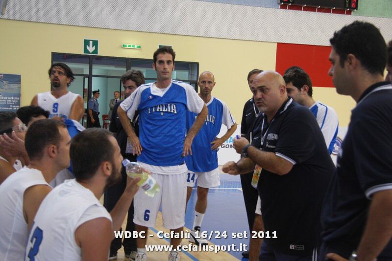 110923 basket 059_tn.jpg